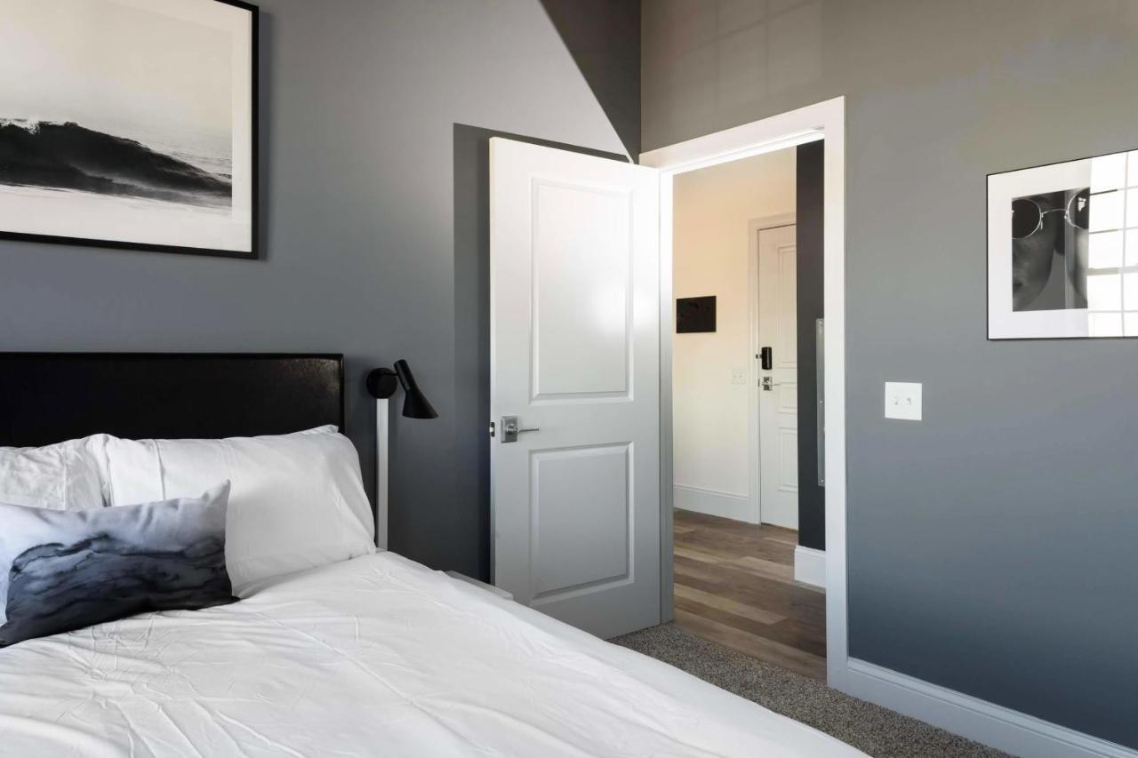 Frontdesk Modern 1 Bedroom Apt With Rooftop Lounge 세인트루이스 외부 사진